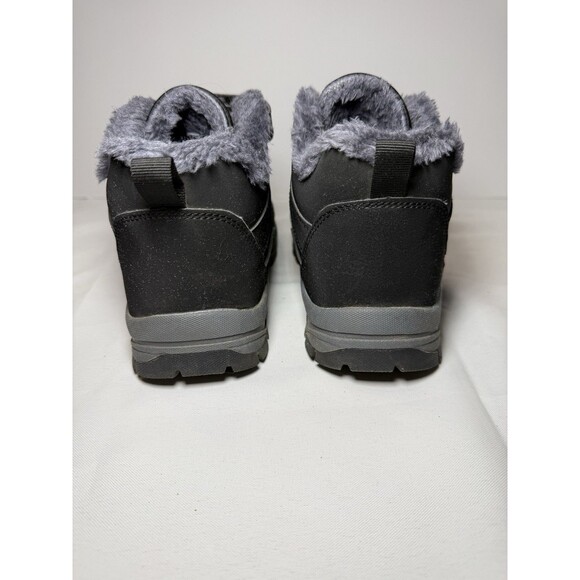 Black Ankle High Sherpa Lines Slip On Boots Size 37- US 6.5 to 7 - Picture 5 of 6